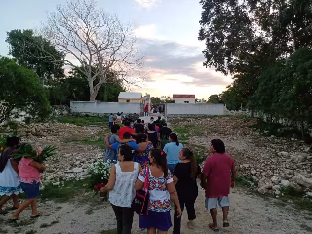 Familiares y amigos despidieron a la mujer