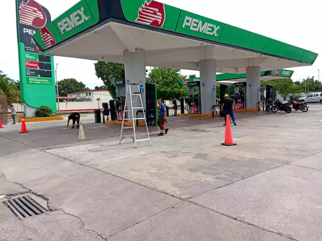 Actualmente, el promedio nacional del litro de gasolina regular se ubica alrededor de los 23.91 pesos