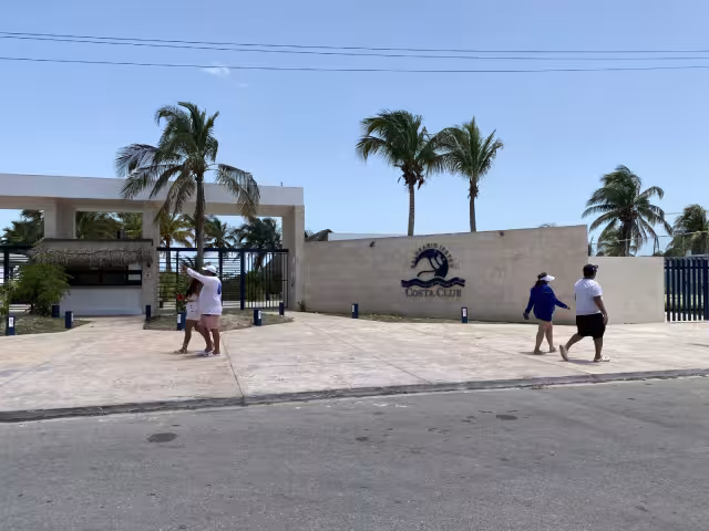 El hotel opera al 50 por ciento para derechohabientes del Isstey