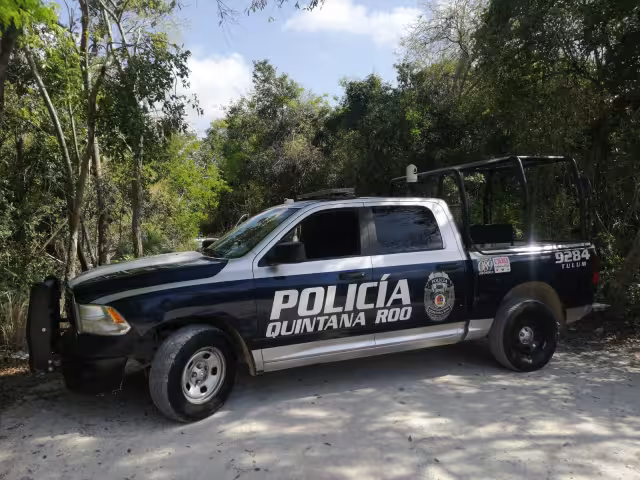 El cuerpo del hombre asesinado en Tulum fue llevado al Semefo de la ciudad para realizarle la necropsia de ley