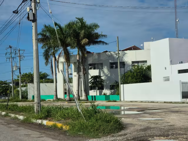 Terror en la carretera: ejecutan a dos hombres rumbo a Yohaltún
