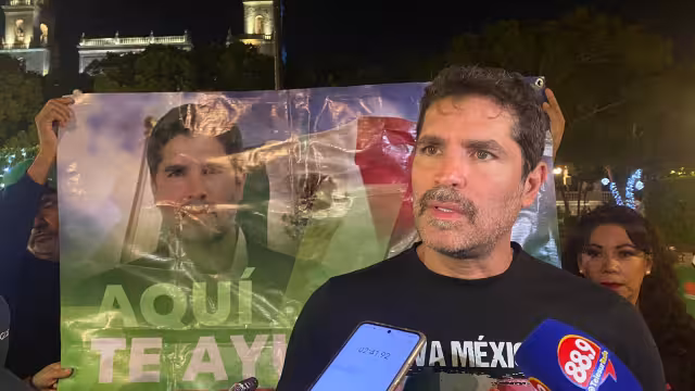 Eduardo Verastegui comenzó su recolecta en el Parque de Las Américas