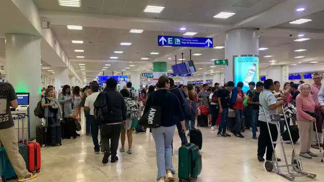 Las cancelaciones fueron de vuelos que se dirigen a Denver, Chicago y Charlotte