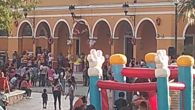Aparte del evento, se les brindó un refrigerio y un regalo