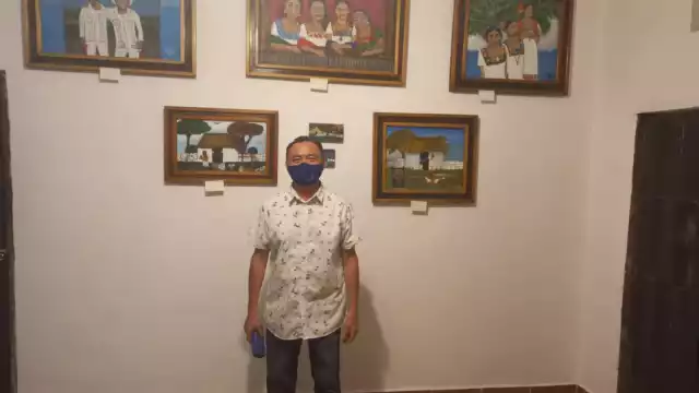 El artista Jesús Ángel Dzib May cumplió el sueño de dar a conocer sus obras en una galería de arte