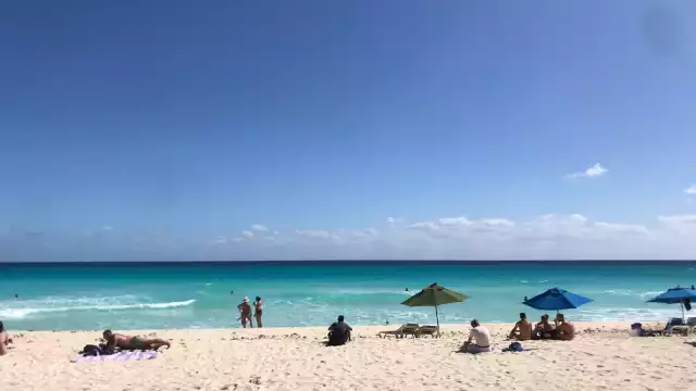 conoce las playas mas populares de Cancún y sus características