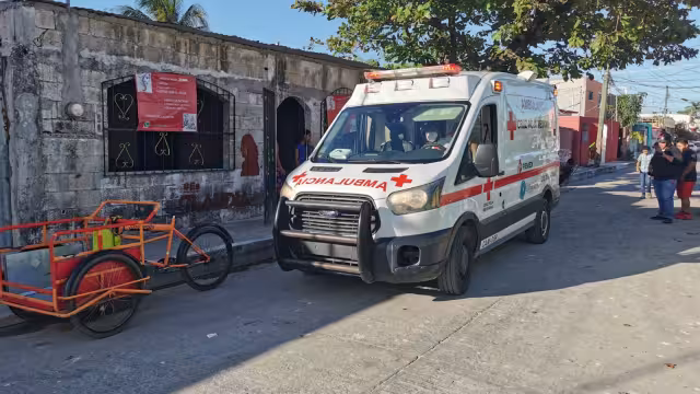 El menor fue trasladado al hospital general para su valoración médica