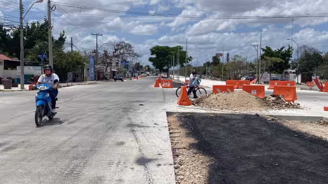 Las adecuaciones viales afectan el tráfico en la zona