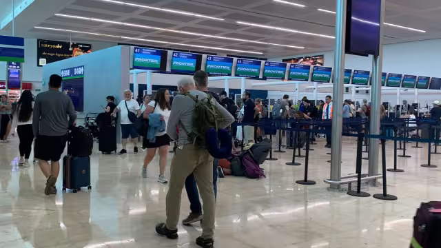 Los vuelos se dirigían a distintos destinos: Denver, Dallas y Houston