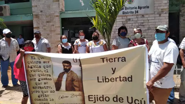 Aseguran que las licenciadas Elizabeth Silveira Hau y Xail de Luz González Alpuche renunciaron a defender a los inversores inmobiliarios