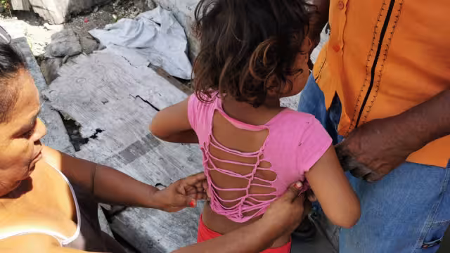 Vecinos relatan que el perro agresor tiene dueño pero se la pasa en la calle todo el tiempo por lo que exigirán responsivas