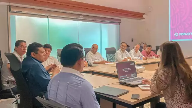 La reunión de Javier May, titular de Fonatur, con empresarios de Quintana Roo se llevó a cabo en las oficinas de la dependencia en Cancún