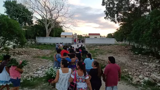 Familiares y amigos despidieron a la mujer