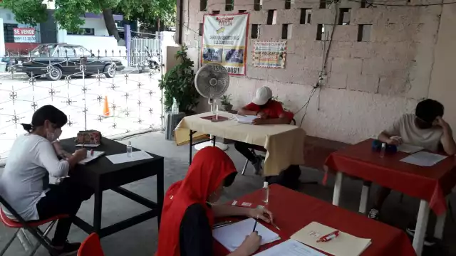 Maestros en acción proporciona a padres de familia y jóvenes asesorías y talleres