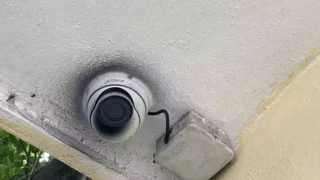 Los elementos no acordonaron el área como marca el Código Nacional de Procedimientos Penales