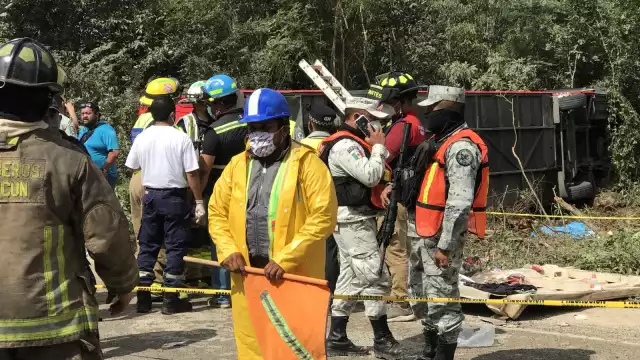 Los obreros del Tren Maya revelaron cómo fueron los primeros minutos del rescate de personas que estaba dentro del autobús