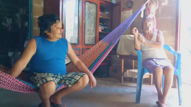 Lucila Pech Dzul dijo que tiene una pequeña tienda en la localidad, cuyas bajas ventas le impiden sostener a su familia