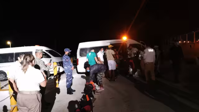 En lo que va del 2022 el Instituto de Migración informa que en el aeropuerto de Mérida han ingresado 3 mil 115 personas de Cuba; 34 no fueron admitidas. (