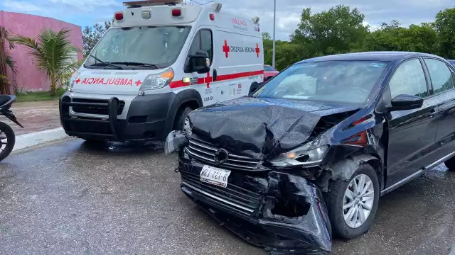 El choque solamente dejó daños materiales