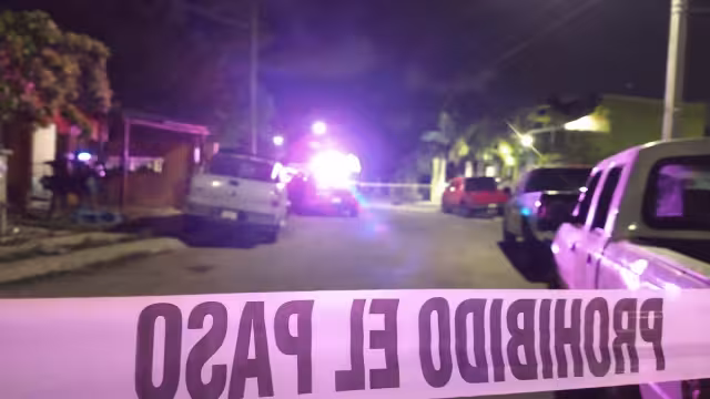 En el lugar se aseguraron  casquillos de calibre 9 milímetros