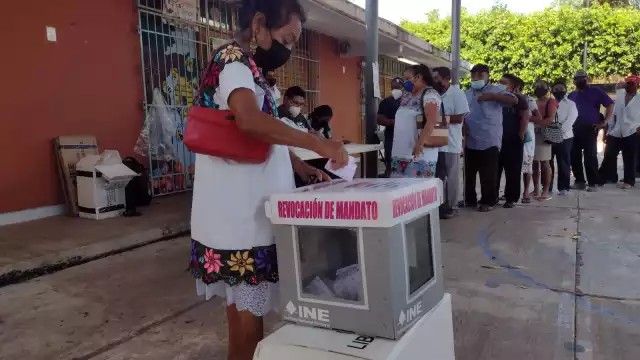 Casilla para ejercer el voto por la Revocación de Mandato en Quintana Roo