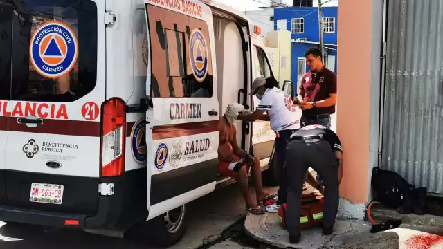 Atacado con machete en plena calle: lo habrían agredido sus familiares