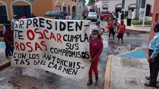 Los antorchistas alzaron la voz contra el presidente municipal tras no cumplir sus compromisos