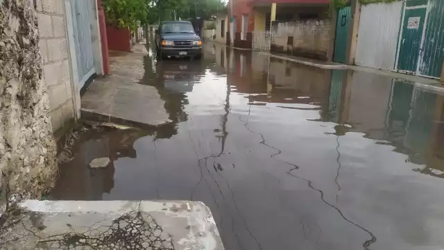 Conductores de autos y motocicletas temen quedar varados cuando transitan por estos lugares