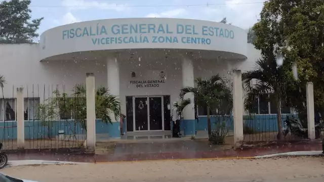 El pasado domingo por la tarde, fue abandonada en una clínica una mujer con múltiples golpes