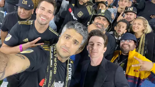 Jaime Camil recibió críticas en redes por confundir la letra del himno