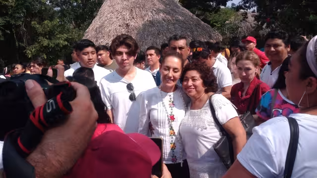 Habitantes de Becal asistieron a la reunión con Claudia Sheinbaum