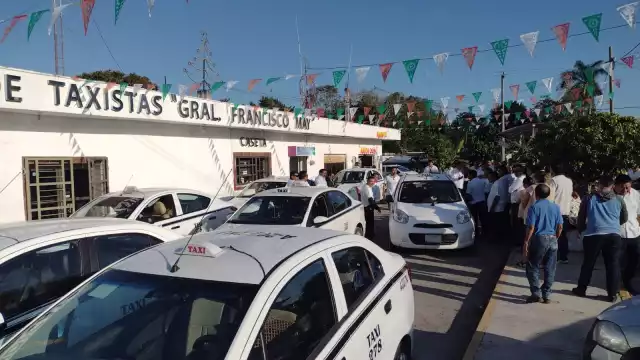 Fueron citados en frente de las instalaciones del Sindicato de Taxistas, General Francisco May