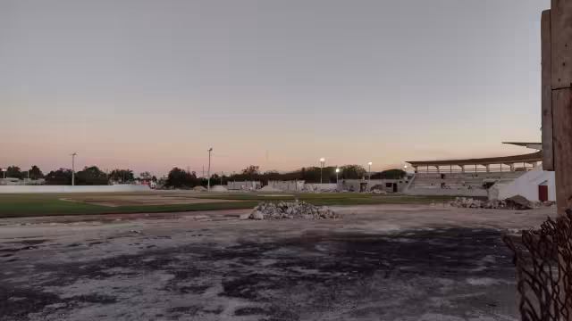 El Estadio 'Víctor Cervera' de Kanasín se encuentra en rehabilitación para los partidos de los Leones de Yucatán