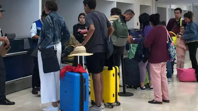 La abuelita fue atendida por paramédicos para descartar algún problema médico