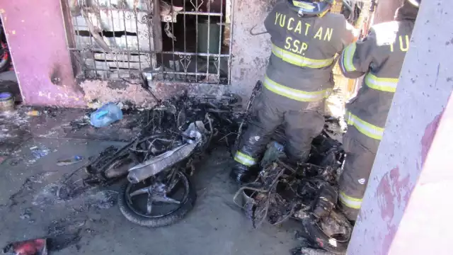 Las dos motocicletas registraron pérdidas totales