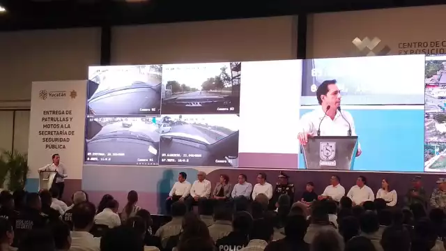 El gobernador Mauricio Vila encabeza la entrega de las unidades