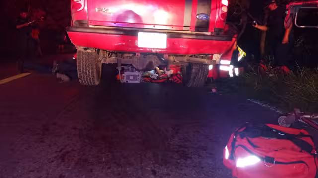 El cuerpo de la mujer, se informó, que quedó sumamente herido, por lo que fue necesario conectarla a un aparato para mantenerla con vida