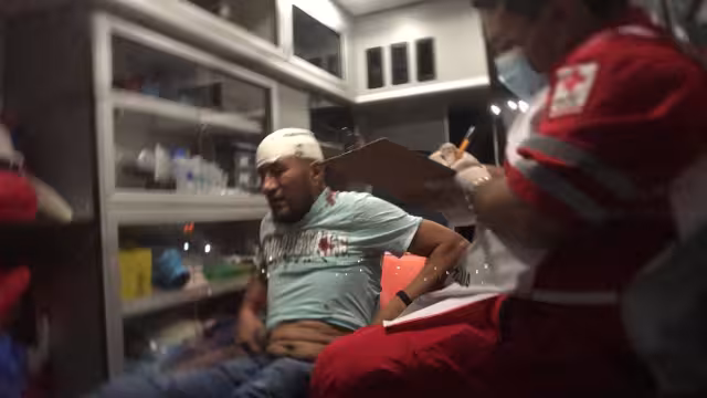 Las víctimas golpearon a un ciudadano común al confundirlo con un delincuente