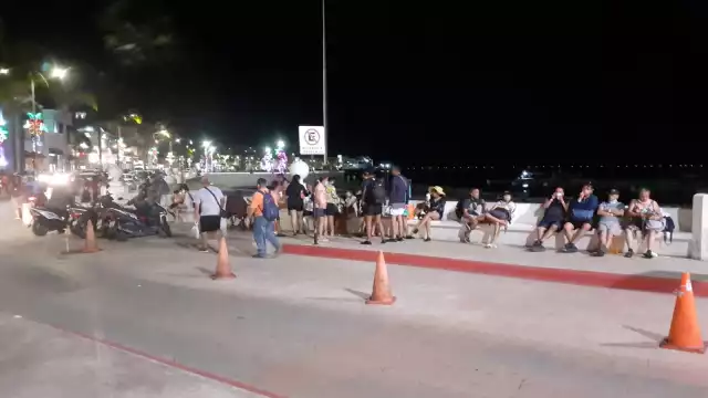 En esta temporada vacacional, las autoridades han reportado la llegada de alrededor de diez mil turistas al día