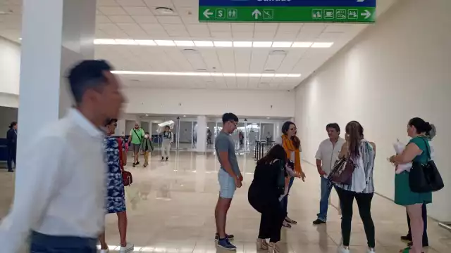 Una nueva puerta de salida de pasajeros fue habilitada este martes en el aeropuerto de Mérida