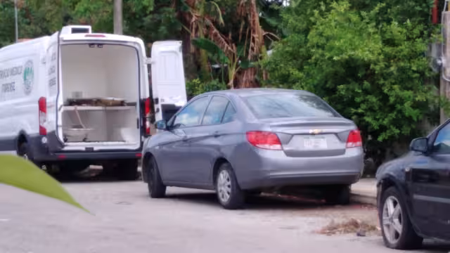 Al lugar llegado elementos del Servicio Médico Forense (Semefo) para retirar el cuerpo