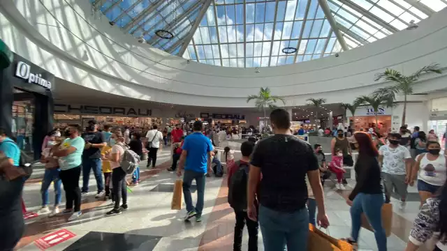 Quintana Roo se encuentra en Semáforo Verde con el que se permite una apertura del 100 por ciento en diferentes actividades