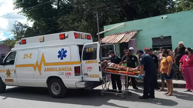 El hombre de la tercera edad fue trasladado a un hospital de Mérida