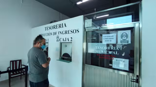 La Tesorería Municipal de Puerto Morelos selló un documento donde se le indicó que debía disponer de recursos municipales para bonos a exfuncionarios