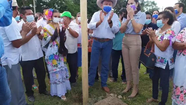 El recinto habilitado para la Feria de Reyes cuenta con la segunda plaza artesanal más grande de la República Mexicana, con la capacidad de cobijar a 5 mil personas