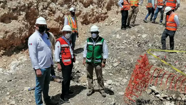 El ingeniero revisó las obras en la autopista Mérida-Cancún