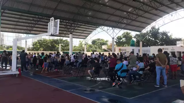 La Unidad Deportiva 'Jacinto Canek', pues hasta el momento ya aplicó 822 vacunas a menores de 15 a 17 años en Cancún