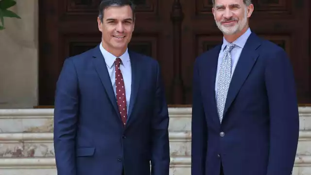 Rey de España propone a Pedro Sánchez como candidato presidencial