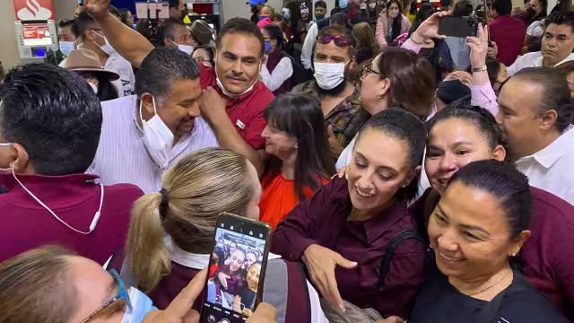 Claudia Sheinbaum, Adán Augusto López y Ricardo Monreal se reunieron este domingo en Coahuila en un mitin de Morena