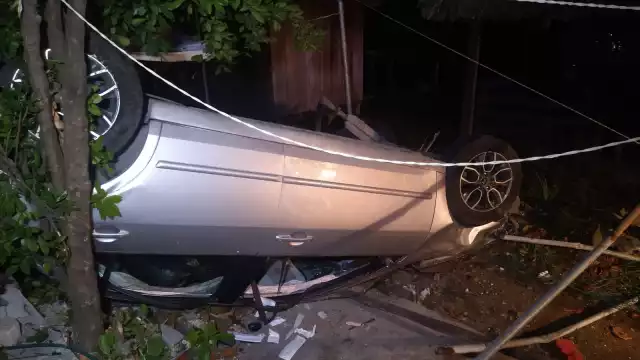 El responsable como pudo descendió de la unidad y escapó a bordo de un taxi